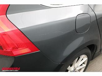 Volvo V-60 1.6 D2 Momentum Schuifdak Navi Clima Cruise PDC AHK picture 14