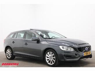 Volvo V-60 1.6 D2 Momentum Schuifdak Navi Clima Cruise PDC AHK picture 2