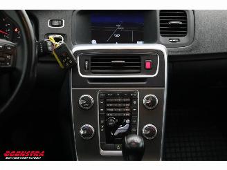 Volvo V-60 1.6 D2 Momentum Schuifdak Navi Clima Cruise PDC AHK picture 19
