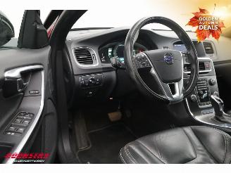Volvo V-60 2.4 D6 AWD Plug-In Sumum Schuifdak Navi Camera Leder SHZ AHK picture 11