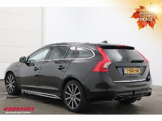 Volvo V-60 2.4 D6 AWD Plug-In Sumum Schuifdak Navi Camera Leder SHZ AHK picture 4