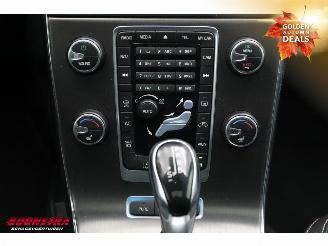 Volvo V-60 2.4 D6 AWD Plug-In Sumum Schuifdak Navi Camera Leder SHZ AHK picture 19
