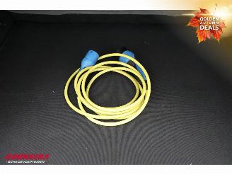 Volvo V-60 2.4 D6 AWD Plug-In Sumum Schuifdak Navi Camera Leder SHZ AHK picture 20