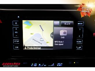Toyota Auris Touring Sports 1.8 Hybrid Executive Navi Clima Cruise Camera SHZ PDC AHK picture 21