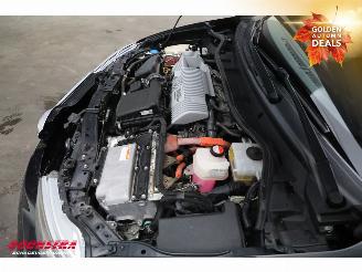 Toyota Auris Touring Sports 1.8 Hybrid Executive Navi Clima Cruise Camera SHZ PDC AHK picture 9