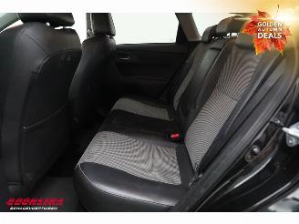 Toyota Auris Touring Sports 1.8 Hybrid Executive Navi Clima Cruise Camera SHZ PDC AHK picture 15