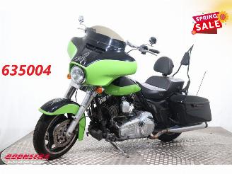 Käytettyjen motor cycles Harley-Davidson GSX 1250 FLHX Street Glide LED RC Exhaust 2013/12