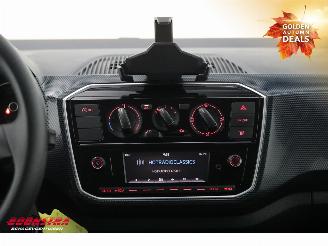 Volkswagen Up! 1.0 5-DRS Airco Bluetooth 34.063 km! picture 10