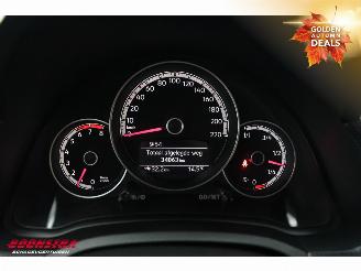 Volkswagen Up! 1.0 5-DRS Airco Bluetooth 34.063 km! picture 14