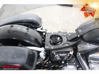 Harley-Davidson  FLD Switchback FLD Switchback LED 4.794 Miles! picture 10