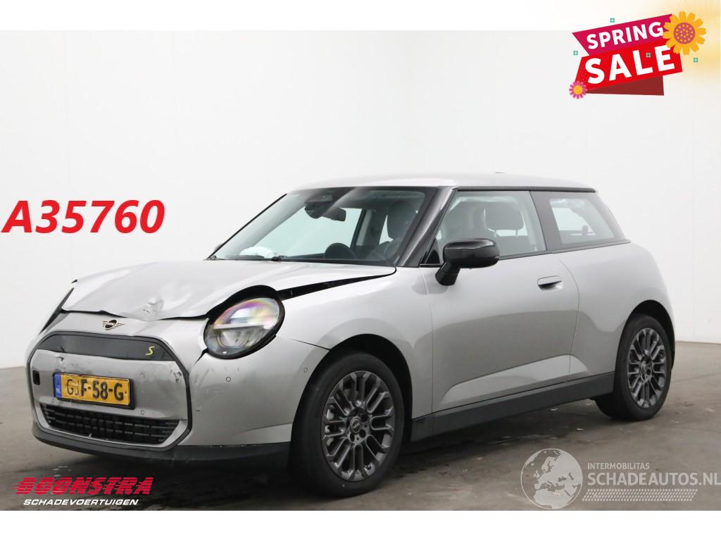 Mini Cooper SE Electric 54.2 kWh 218 PK LED Navi Cruise Camera