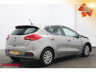 Kia Cee d 1.6 GDI BusinessLine Navi Clima Cruise Camera PDC 115.022 km! picture 3