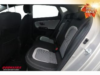 Kia Cee d 1.6 GDI BusinessLine Navi Clima Cruise Camera PDC 115.022 km! picture 17