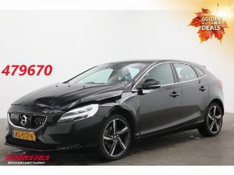 krockskadad bil auto Volvo V-40 2.0 T3 Aut. Nordic+ Pano LED Memory Leder Camera SHZ 2017/11