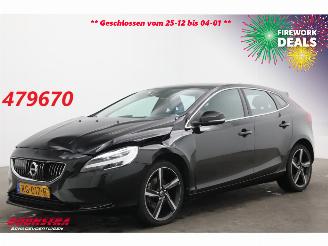 damaged passenger cars Volvo V-40 2.0 T3 Nordic+ Pano LED Memory Leder Camera SHZ 2017/11