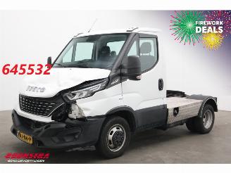 Vaurioauto  commercial vehicles Iveco Daily 40C18 Hi-Matic BE-trekker Navi Clima Cruise 2020/1