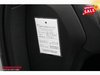 Volvo XC40 2.0 B3 Core Navi Clima Carplay Sportzetels picture 27