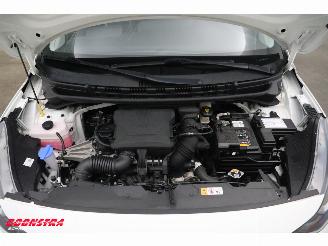 Hyundai I-10 1.0 Comfort Carplay Airco Cruise LMV 17.182KM! Orig NL. picture 8