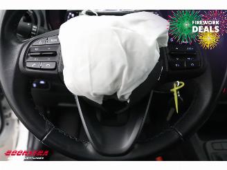 Hyundai I-10 1.0 Comfort Carplay Airco Cruise LMV 17.182KM! Orig NL. picture 17