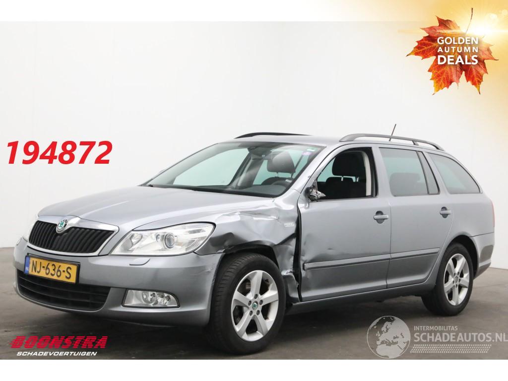 Skoda Octavia Combi 1.4 TSI Navi Xenon Clima Cruise SHZ Gr.t. Amb.