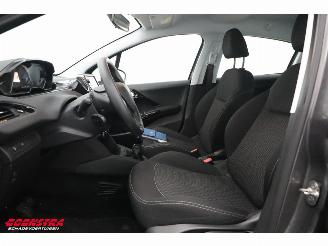 Peugeot 208 1.2 PureT. Signature Navi Camera Carplay Airco Cruise picture 14