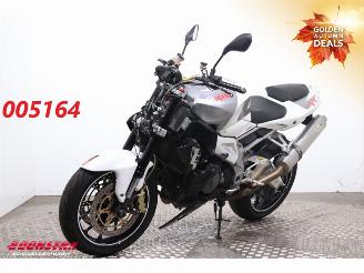 Vaurioauto  motor cycles Aprilia Tuono 1000 R Leo Vince 2008/10