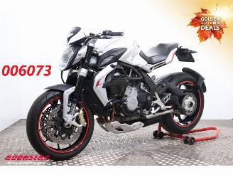 dommages motocyclettes  MV Agusta Brutale Dragster 800 ABS Lap Timer Quickshift 19.101 km! 2015/3