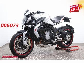 Tweedehands motor MV Agusta Brutale Dragster 800 ABS Lap Timer Quickshift 19.101 km 2015/3