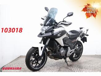 dañado motos Honda  NC 700X NC 700X ABS Akrapovic 35KW 2014/6