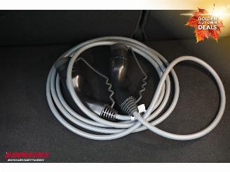 Mini Cooper SE Camden Edition 33 kWh LED Navi Clima Cruise SHZ PDC picture 26