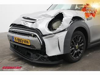 Mini Cooper SE Camden Edition 33 kWh LED Navi Clima Cruise SHZ PDC picture 12