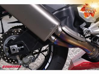 Honda CBR 1000 RR-R Fireblade Akrapovic ABS LED picture 9