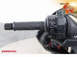 Yamaha  T-Max 530 Black Max Akrapovic picture 26