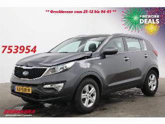 uszkodzony samochody osobowe Kia Sportage 1.6 GDI X-treme ComfortLine Navi Clima Cruise Camera AHK 2016/1