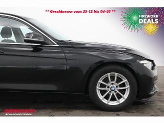 BMW 3-serie Touring 320d EDE Centennial Aut. Navi Clima Cruise PDC AHK picture 6
