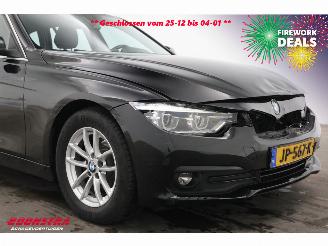 BMW 3-serie Touring 320d EDE Centennial Aut. Navi Clima Cruise PDC AHK picture 7