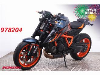 skadebil motor KTM  1290 SuperDuke R ABS Austin Racing Quickshift Wheelie Contr. Launch Contr. Cruise Heizgriffe 2023/3