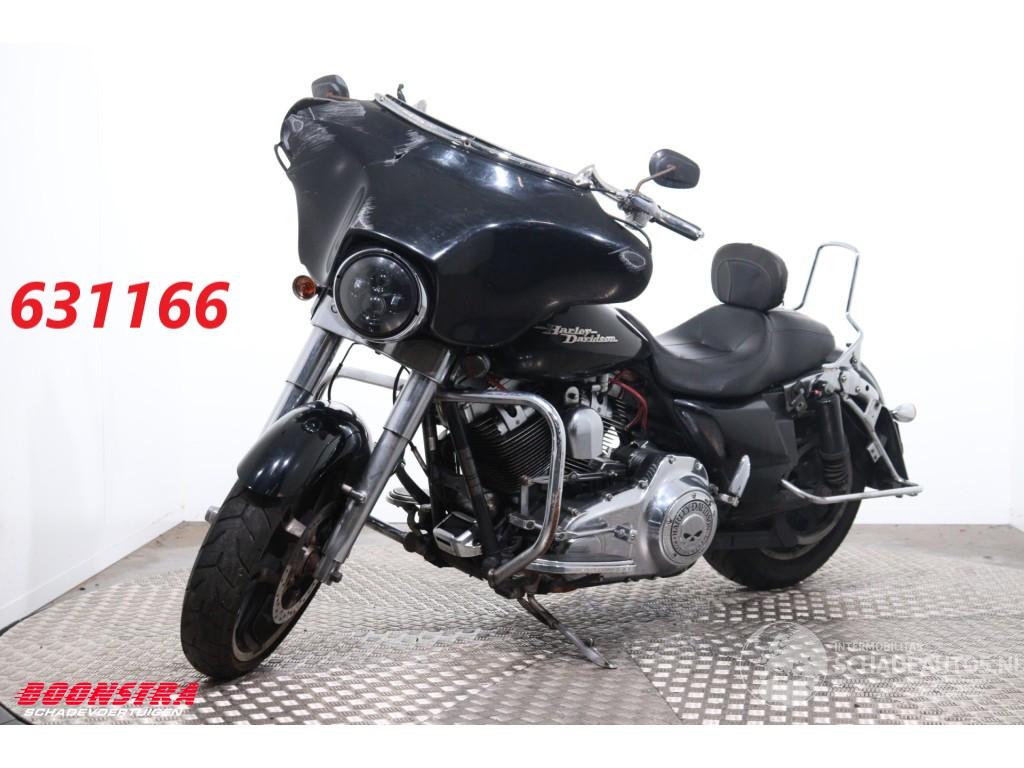 Harley-Davidson  FLHX Street Glide LED Cruise