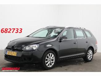 krockskadad bil auto Volkswagen Golf 1.2 TSI Comfort BlueMotion Navi Clima Cruise PDC 2013/1