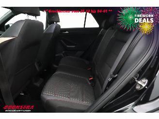 Volkswagen T-Roc 1.5 TSI DSG Sport LED ACC Navi Clima Camera SHZ PDC AHK picture 16