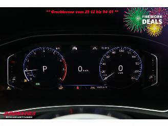Volkswagen T-Roc 1.5 TSI DSG Sport LED ACC Navi Clima Camera SHZ PDC AHK picture 19