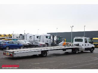 Iveco  Hi-Matic BE-Kombi DoKa Navi Clima Cruise picture 3