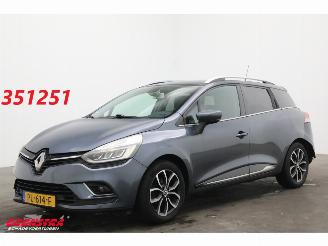 damaged passenger cars Renault Clio Grandtour Estate 0.9 TCe Intens LED Navi Clima Cruise PDC AHK 109.478 km! 2016/10