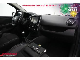 Renault Clio Grandtour Estate 0.9 TCe Intens LED Navi Clima Cruise PDC AHK 109.478 km! picture 13