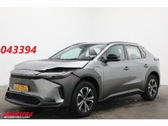 Damaged car Toyota bZ4X Business 71 kWh LED ACC Navi Camera PDC 2024/11