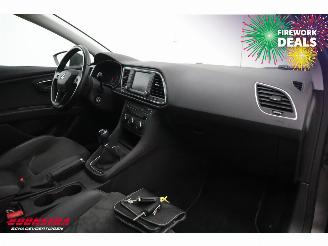 Seat Leon ST 1.6 TDI Style LED Pano Navi Clima Cruise PDC AHK picture 13