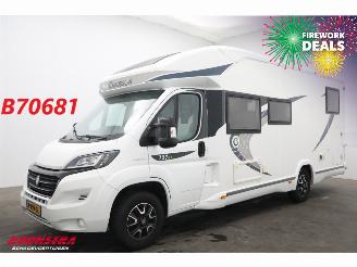 dañado camper Chausson  Welcome 727 GA 2.3 MJ Solar Hefbed Single Beds Leder Cruise Camera AHK 58.856 km! 2016/10