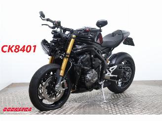damaged motor cycles Triumph Speed Triple 1200 RS Akrapovic LED Cruise 120 km!! 2025/10
