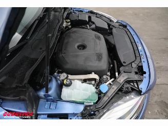 Volvo V-40 1.5 T3 Aut. R-Design LED H/K Leder Navi Clima Cruise Camera SHZ PDC AHK picture 7