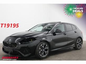 Schadeauto BMW 1-serie 116 M-Sport Pano LED 360° HUD Apple/Android 2025/4